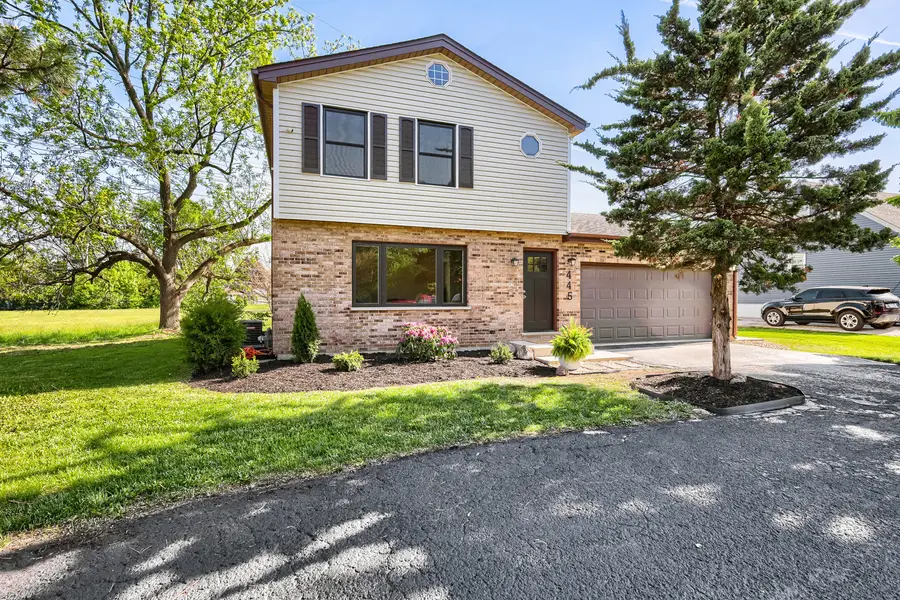 445 E Fullerton Avenue, Addison, IL 60101 - #2