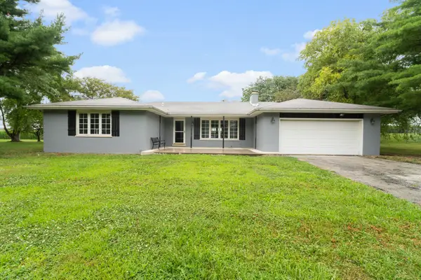 2900 E Spruce Drive, Crete, IL 60417