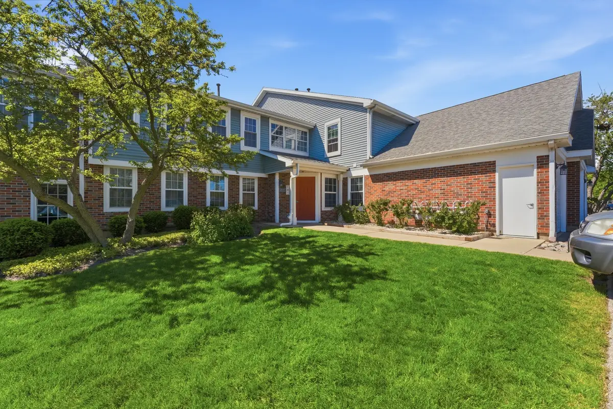 260 W Lynn Drive #7-3B, Palatine, IL 60067 - #1