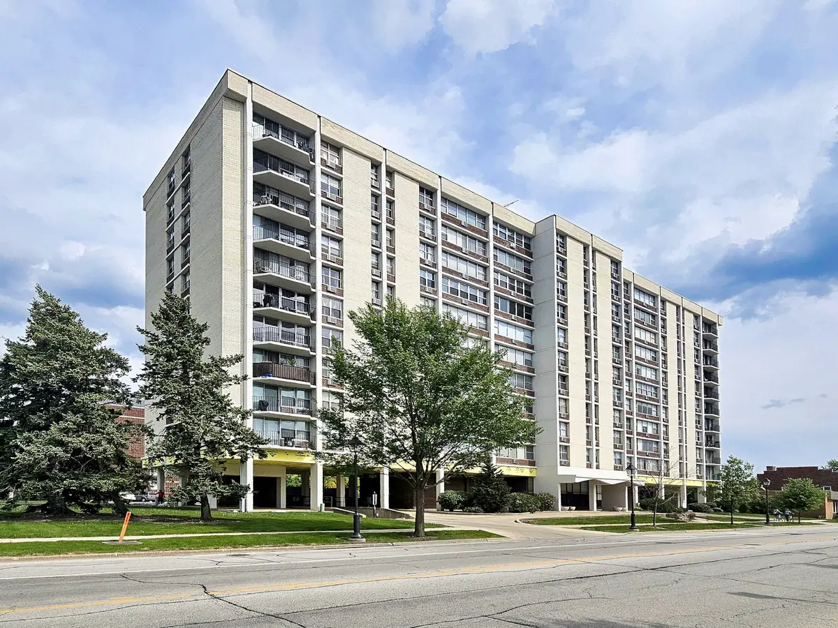 33 N Main Street #10J, Lombard, IL 60148 - #1