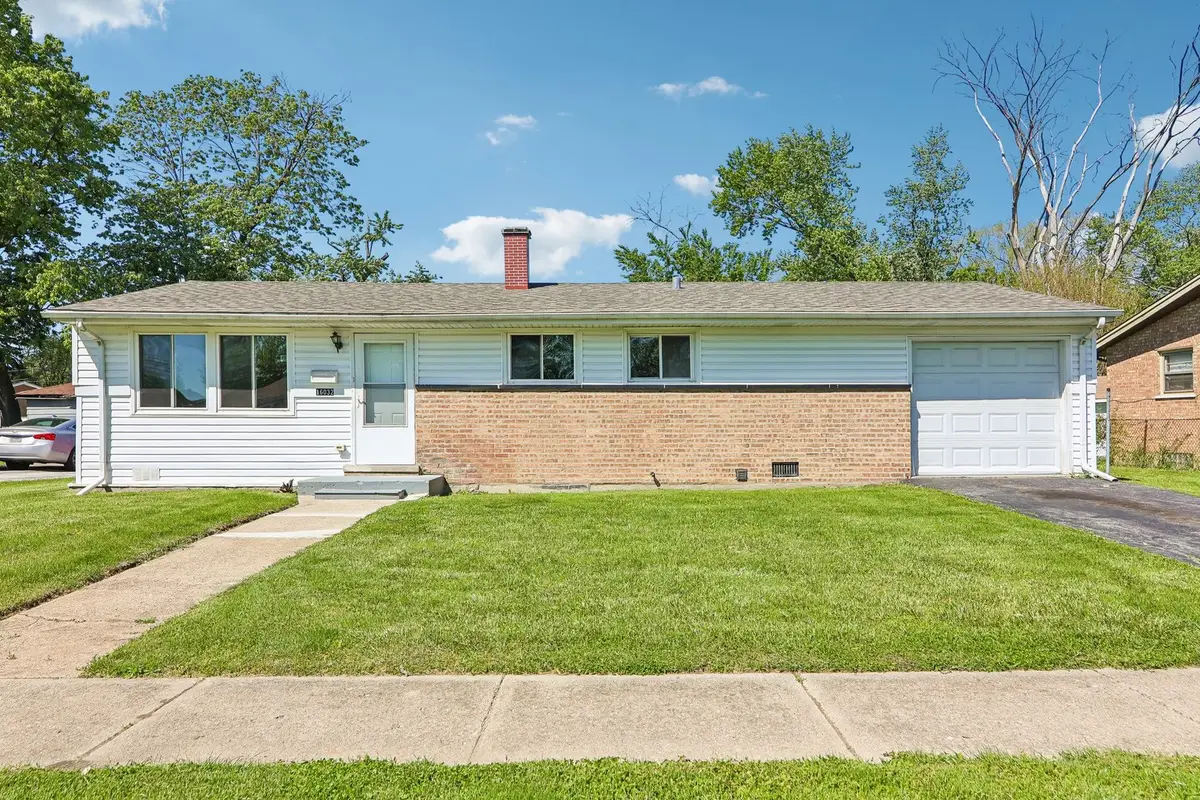 16032 Circle Drive, Markham, IL 60428 - #1