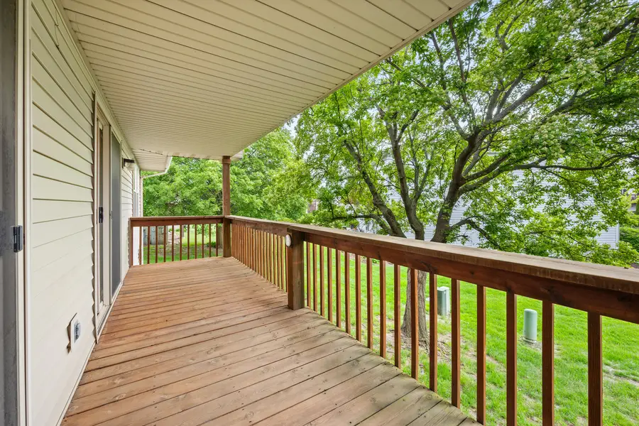 915 Foxpointe Drive, Sycamore, IL 60178 - #2