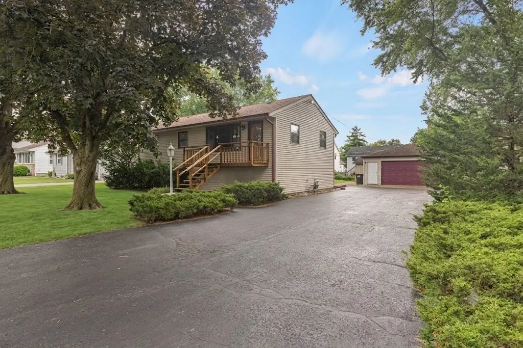 1393 Cottonwood Lane, Crystal Lake, IL 60014 - #1