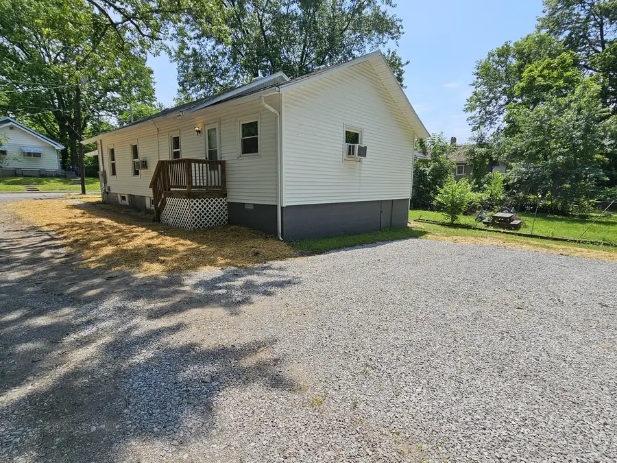 415 S 21 Street, Mount Vernon, IL 62864 - #2