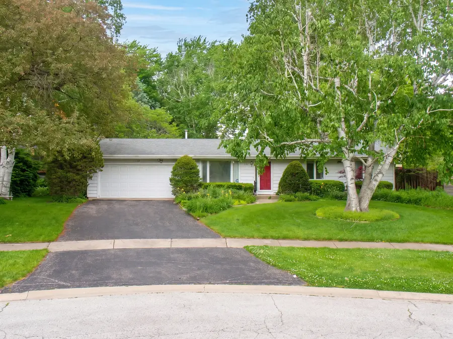 1132 Millburn Court, Saint Charles, IL 60174 - #2