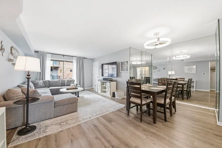 6451 N Northwest Highway #C-2S, Chicago, IL 60631 - #3