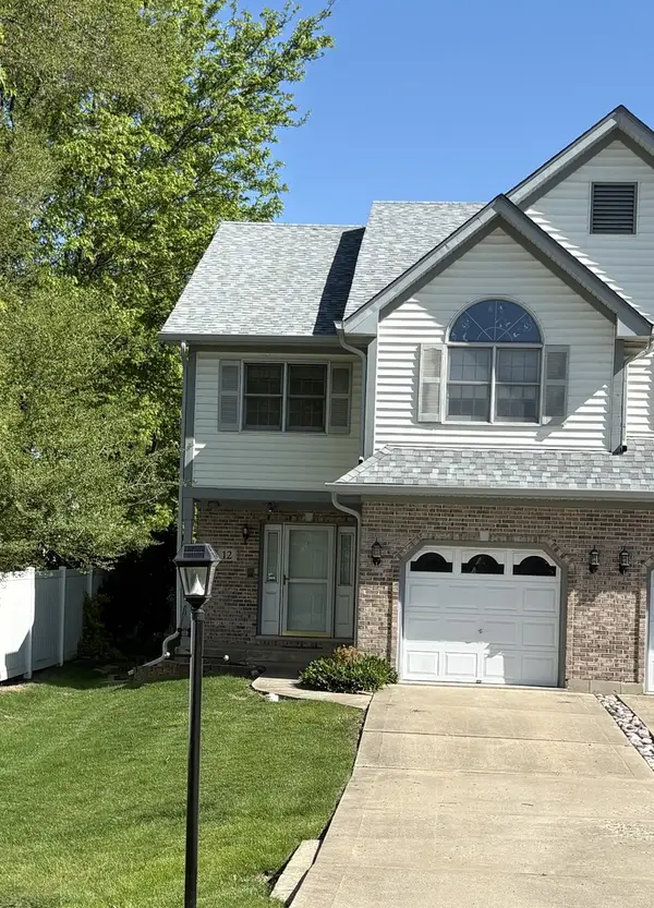12 E 13th Street, Lombard, IL 60148
