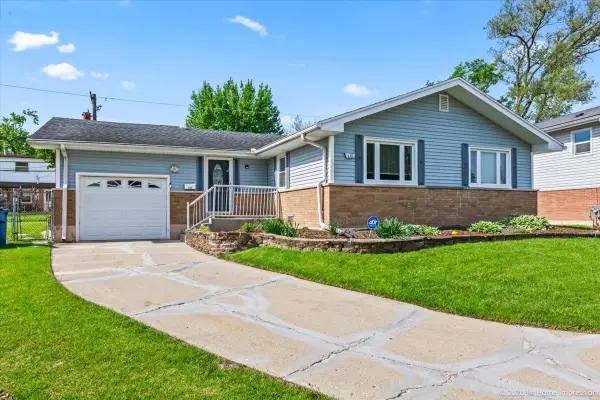216 Leonard Street, Chicago Heights, IL 60411