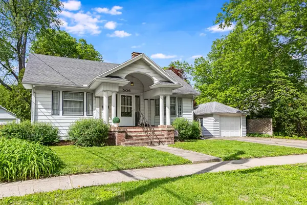 506 W William Street, Champaign, IL 61820
