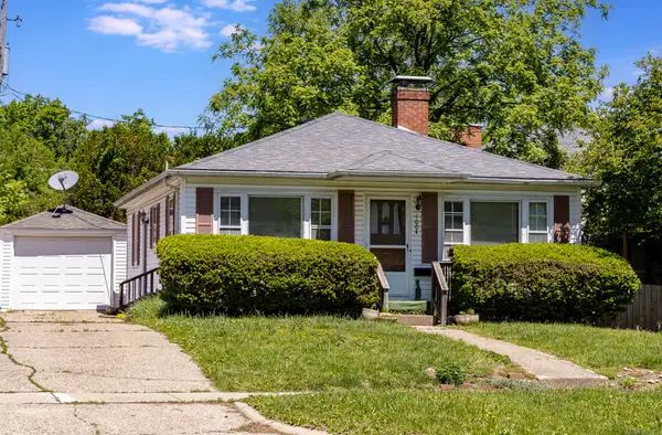 1004 W John Street, Champaign, IL 61821