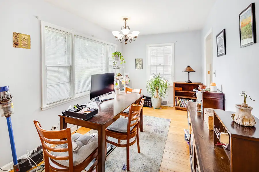 1004 W John Street, Champaign, IL 61821 - #3