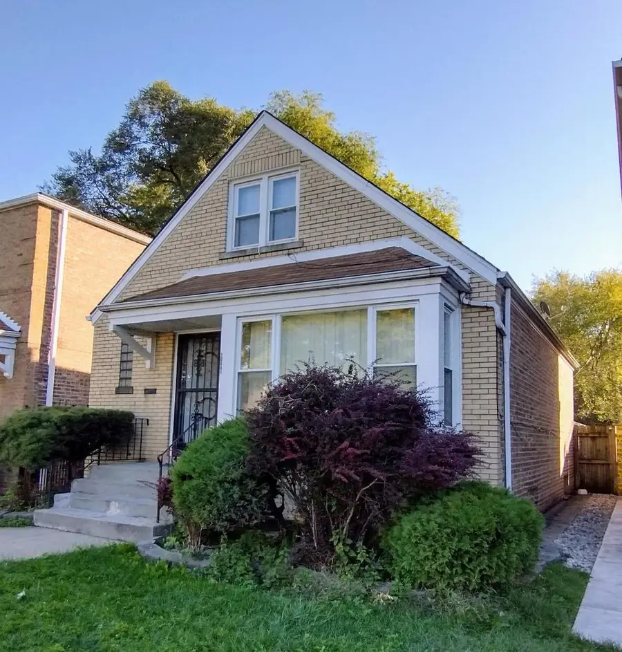 10841 S Vernon Avenue, Chicago, IL 60628 - #2