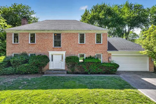 647 Sedgwick Drive, Libertyville, IL 60048