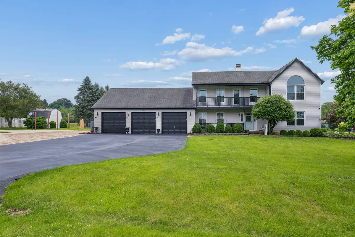 715 Welch Street, Gilberts, IL 60136 - #1
