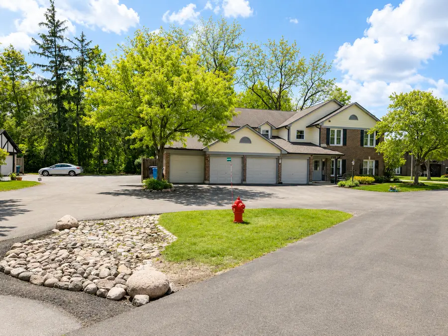 183 Grove Avenue #C, Des Plaines, IL 60016 - #2
