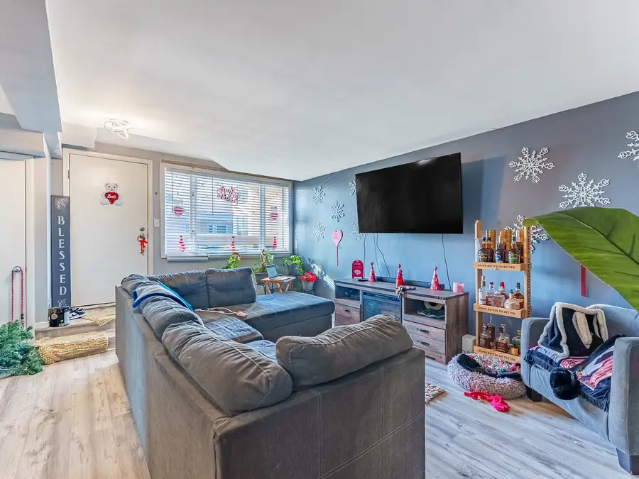 6337 Roosevelt Road #309, Berwyn, IL 60402 - #3