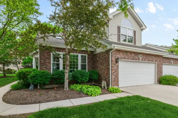 794 Pheasant Trail, St. Charles, IL 60174