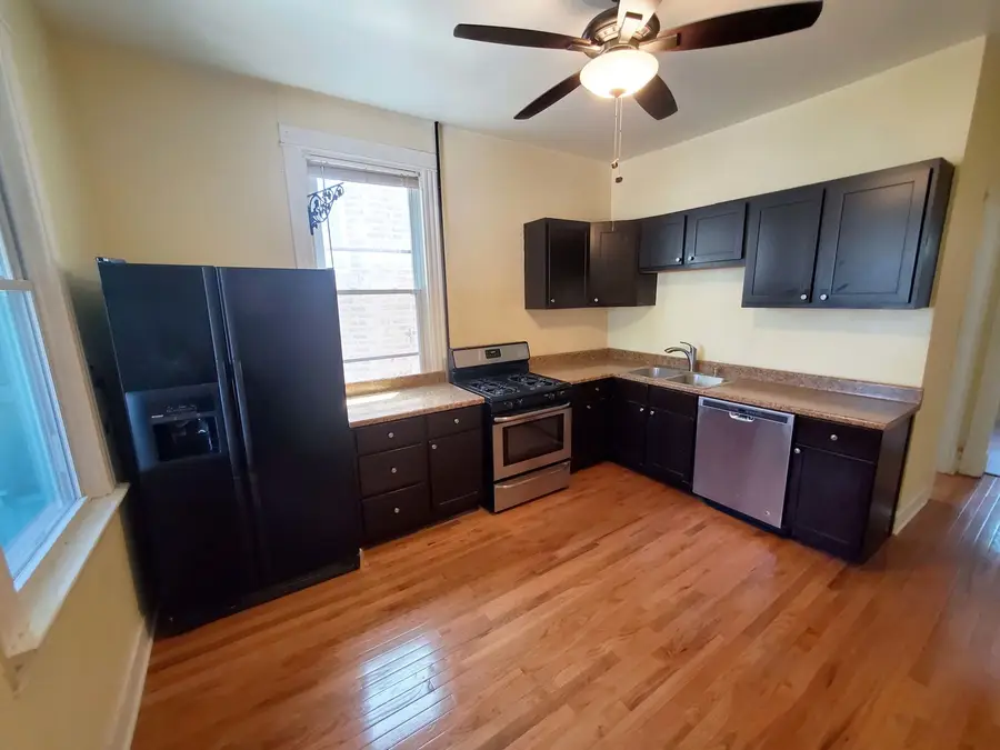 2839 N Central Park Avenue, Chicago, IL 60618 - #3
