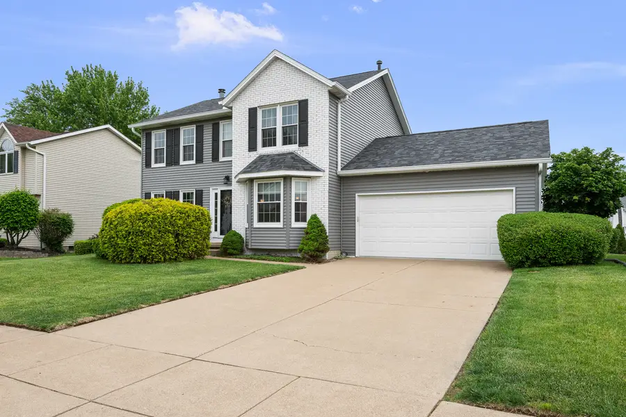 737 W 58th Street, Davenport, IA 52806 - #2