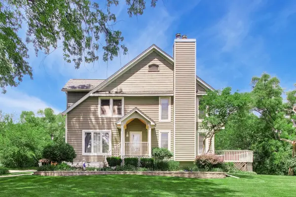 24W066 St Charles Road, Wheaton, IL 60187