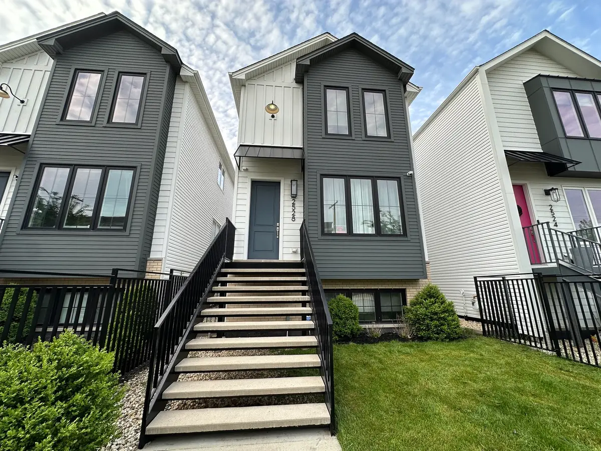2528 W Polk Street, Chicago, IL 60612 - #1