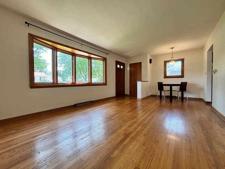 Address Withheld By Seller, Wheaton, IL 60189 - #3