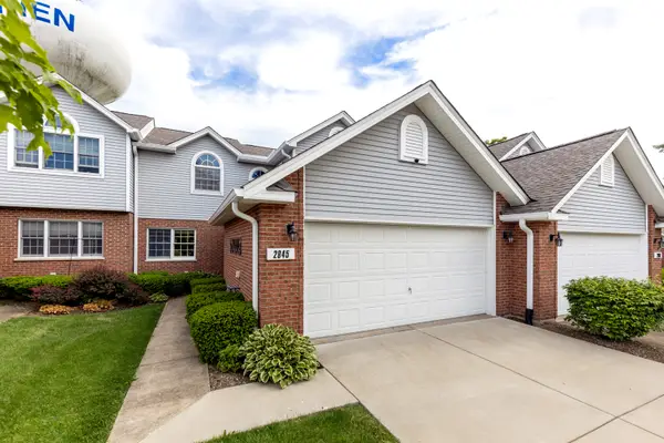 2845 Water Tower Lane, Darien, IL 60561