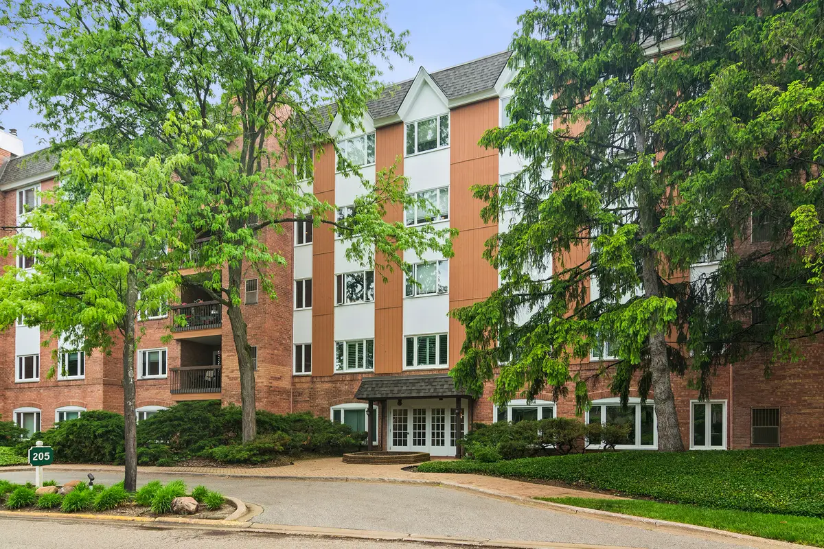 205 N Rivershire Lane #414, Lincolnshire, IL 60069 - #1