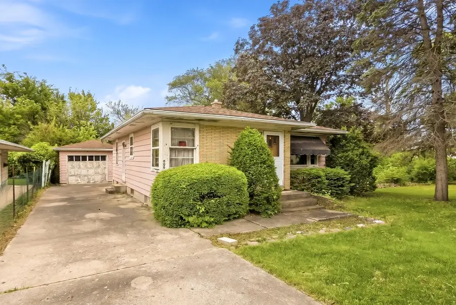 906 Georgia Street, Joliet, IL 60435 - #2