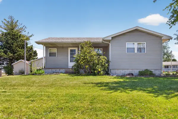 713 East Street, Grand Mound, IA 52751