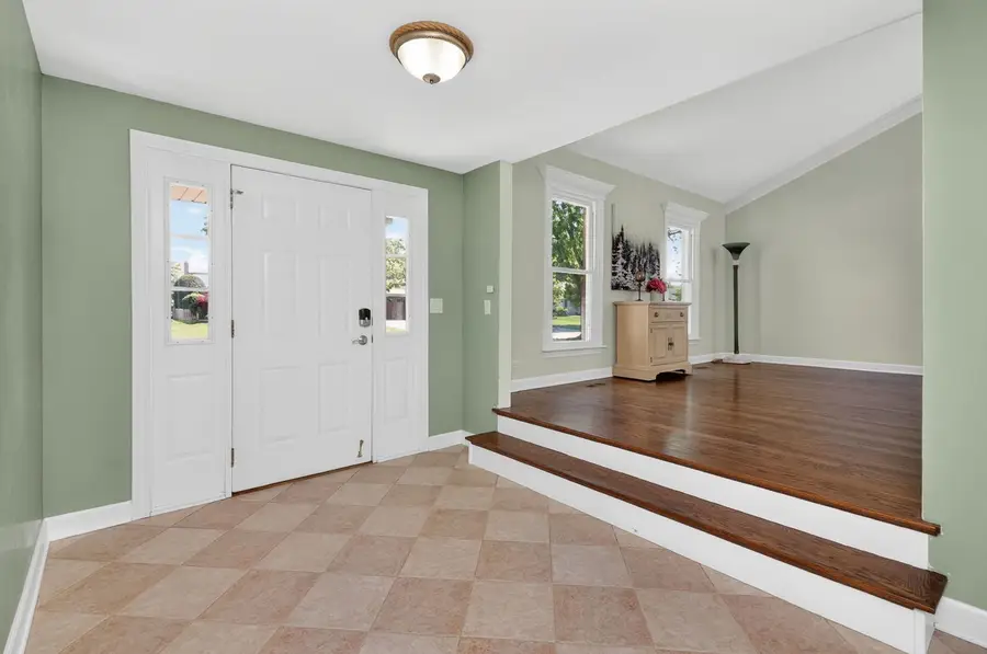 1110 Valley View Drive, Downers Grove, IL 60516 - #2