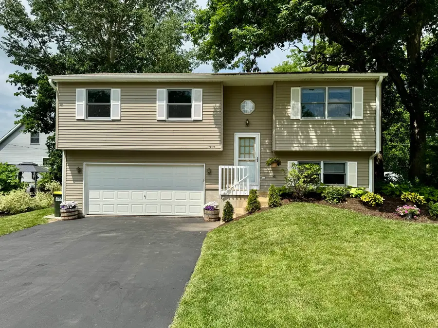 315 Maplewood Drive, Lakemoor, IL 60051 - #2