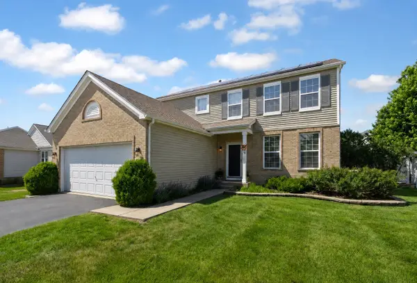 1716 Wintercrest Court, Shorewood, IL 60404