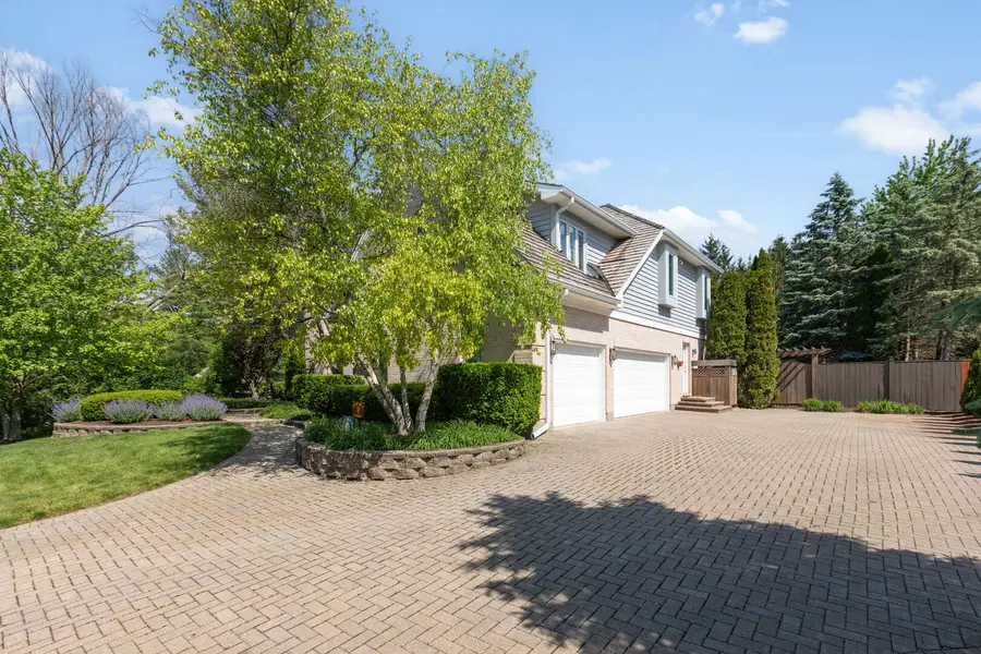 320 Camelot Lane, Libertyville, IL 60048 - #3