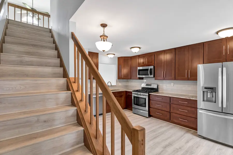 379 Ascot Lane, Streamwood, IL 60107 - #2