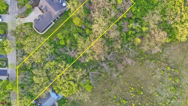 806 Wauconda Road, Wauconda, IL 60084