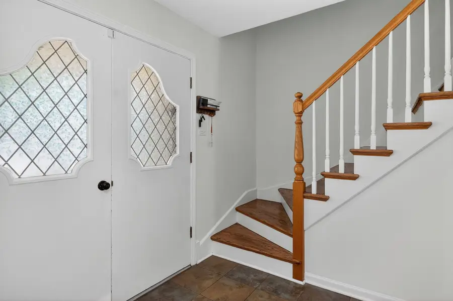 2S742 Avenue Orleans, Oak Brook, IL 60523 - #2