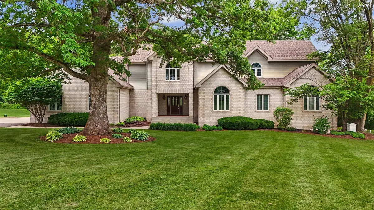 588 B County Road 2400 N, Dewey, IL 61840 - #1