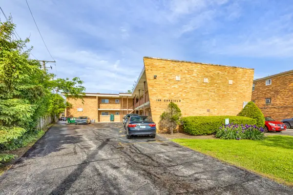 16 N Garfield Street #2H, Lombard, IL 60148