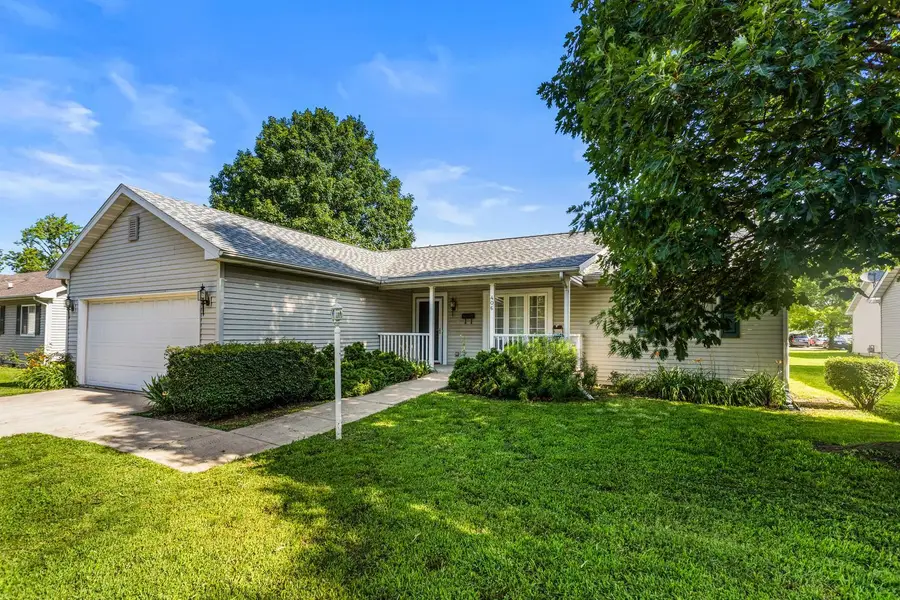 406 E Beardsley Avenue, Champaign, IL 61820 - #2