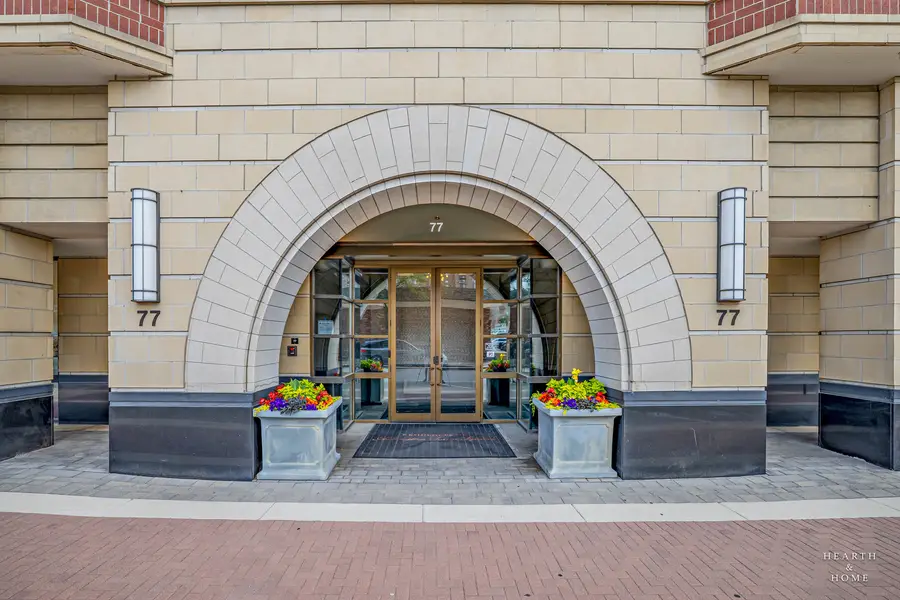 77 S Evergreen Avenue #806, Arlington Heights, IL 60005 - #3