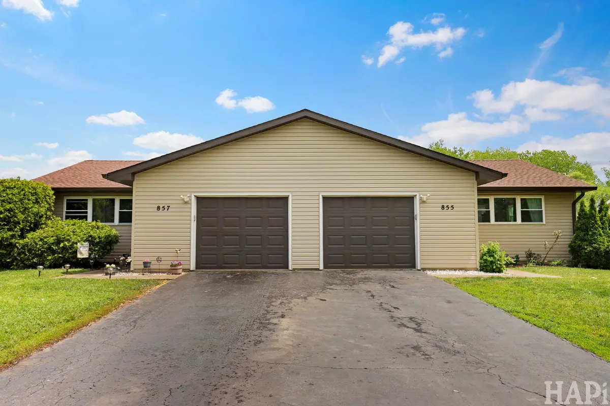 855 Belle Plaine Avenue, Gurnee, IL 60031 - #1