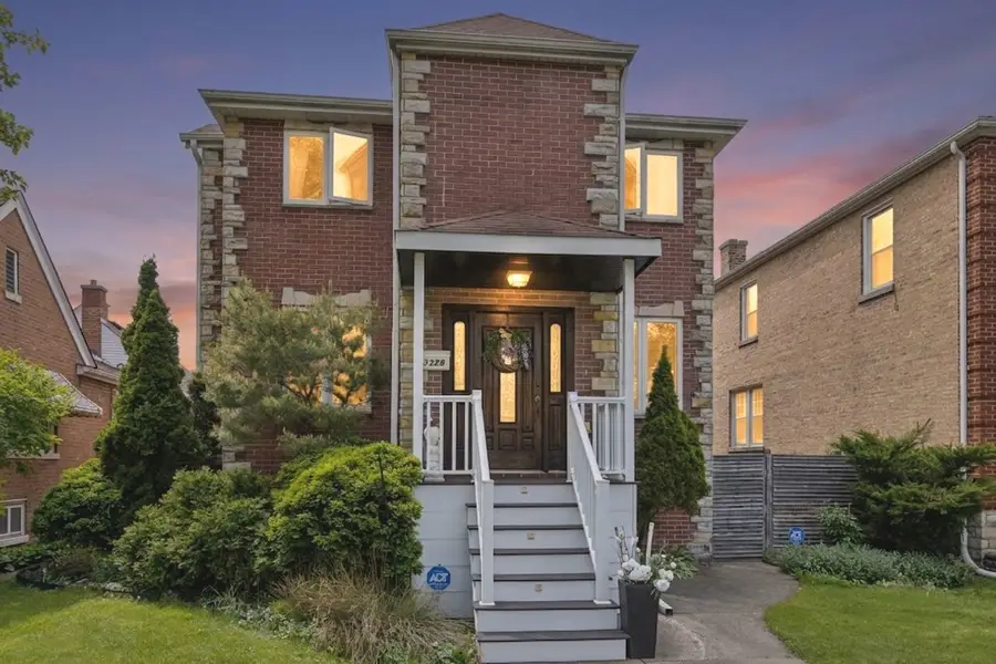 3328 N Plainfield Avenue, Chicago, IL 60634 - #2