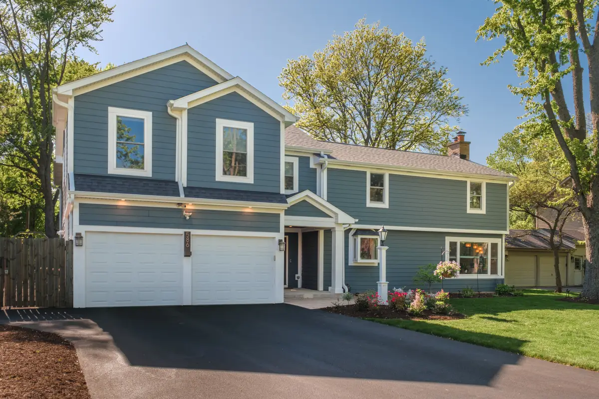 586 Earl Drive, Northfield, IL 60093 - #1