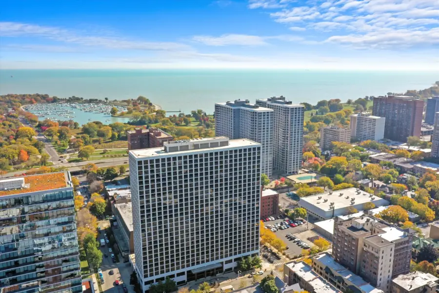 4343 N Clarendon Avenue #1408, Chicago, IL 60613 - #2