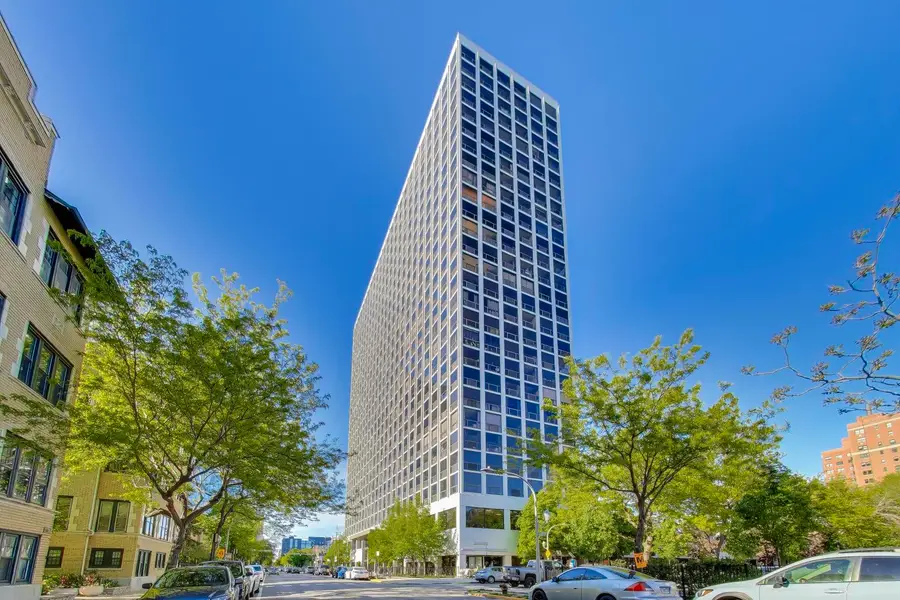 4343 N Clarendon Avenue #1408, Chicago, IL 60613 - #3