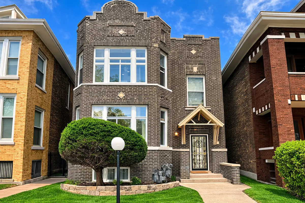 6733 S Maplewood Avenue, Chicago, IL 60629 - #1