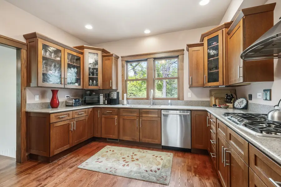 1021 N Sheridan Road, Waukegan, IL 60085 - #3