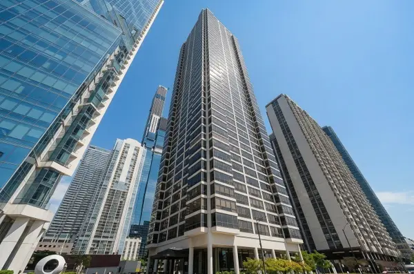 360 E Randolph Street #2203, Chicago, IL 60601