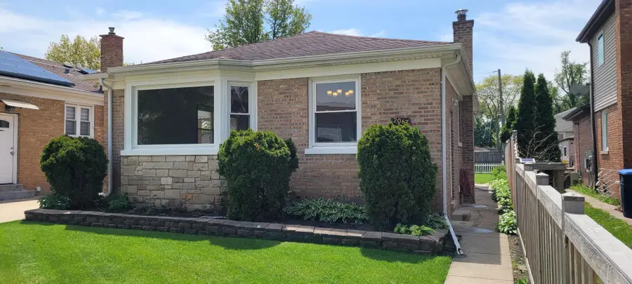 2067 Sherwin Avenue, Des Plaines, IL 60018 - #2